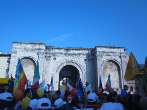 Ponti Pialesi - Marcia della Pace Perugia-Assisi 2011